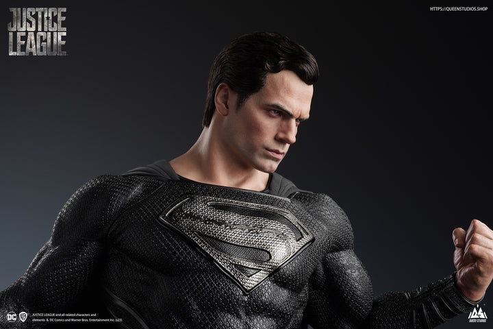 [Pre-Order] Queen Studios - SUPERMAN (HENRY CAVILL) BLACK SUIT 1/3 STATUE Regular Version