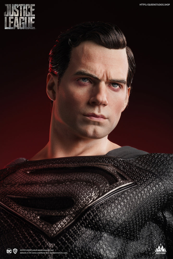 [Pre-Order] Queen Studios - SUPERMAN (HENRY CAVILL) BLACK SUIT 1/3 STATUE Regular Version