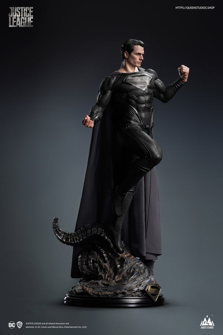 [Pre-Order] Queen Studios - SUPERMAN (HENRY CAVILL) BLACK SUIT 1/3 STATUE Regular Version