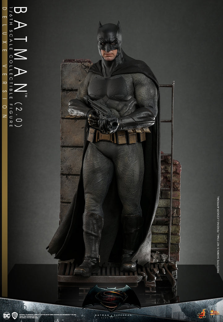 [Pre-Order] Hot Toys - MMS732 - Batman v Superman: Dawn of Justice - 1/6th scale Batman (2.0) Collectible Figure (Deluxe Ver.)