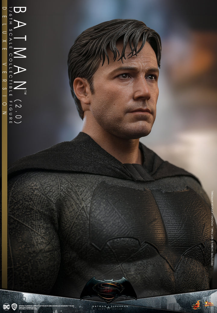 [Pre-Order] Hot Toys - MMS732 - Batman v Superman: Dawn of Justice - 1/6th scale Batman (2.0) Collectible Figure (Deluxe Ver.)