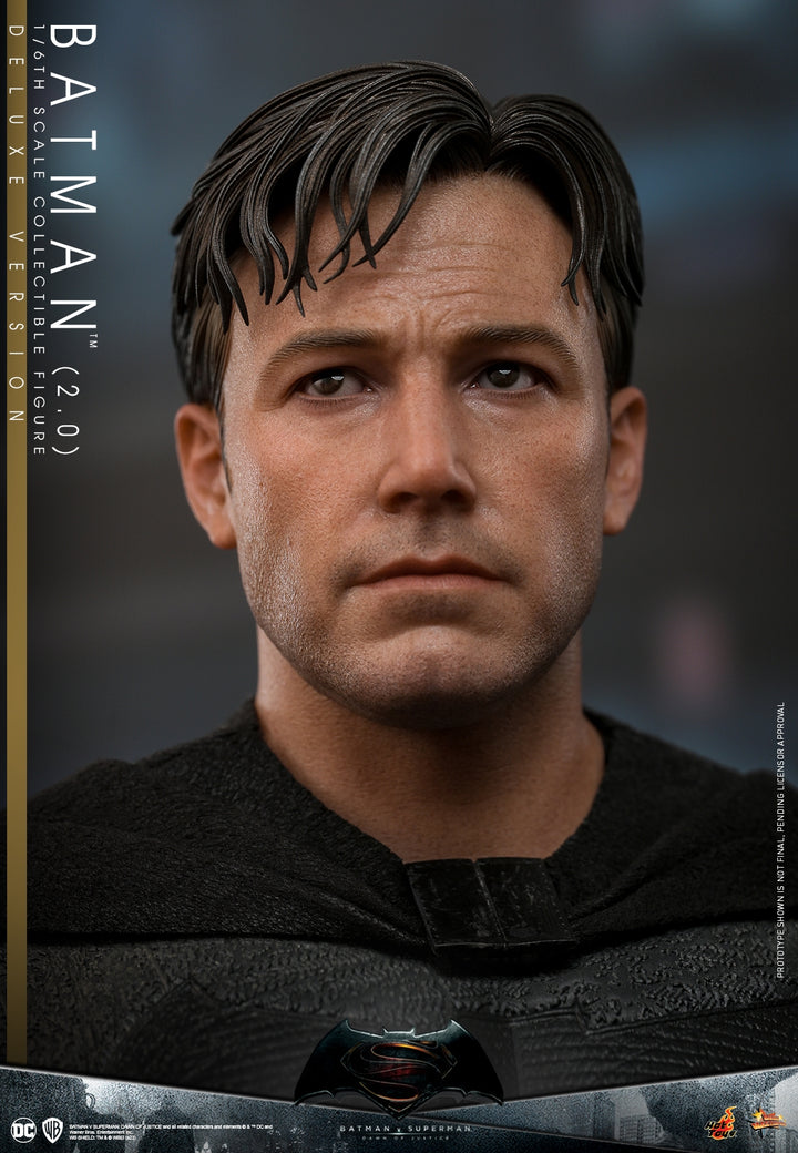 [Pre-Order] Hot Toys - MMS732 - Batman v Superman: Dawn of Justice - 1/6th scale Batman (2.0) Collectible Figure (Deluxe Ver.)