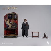 [Pre-Order]  INART - Harry Potter and the Philosophers Stone - 1/6 scale Ron Weasley Collectible Figure (Deluxe Version)